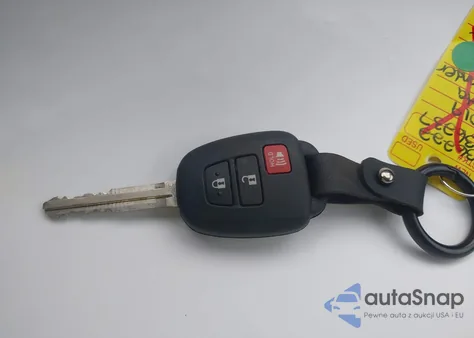 2019 Toyota Highlander Le из США, поврежденный, VIN 5TDBZRFH9KS975208